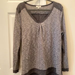 Grey knit light pullover/sweater
